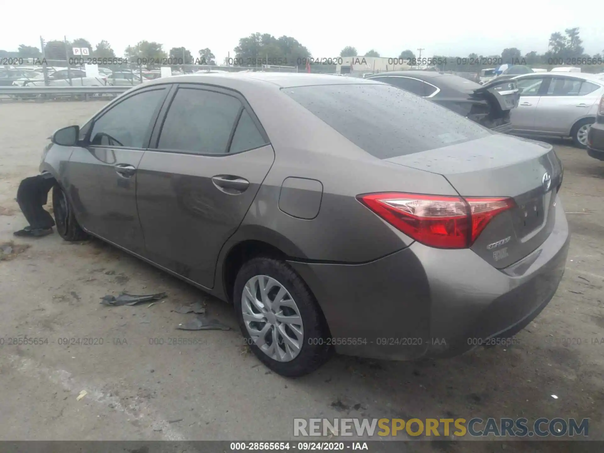 3 Photograph of a damaged car 2T1BURHE1KC171172 TOYOTA COROLLA 2019