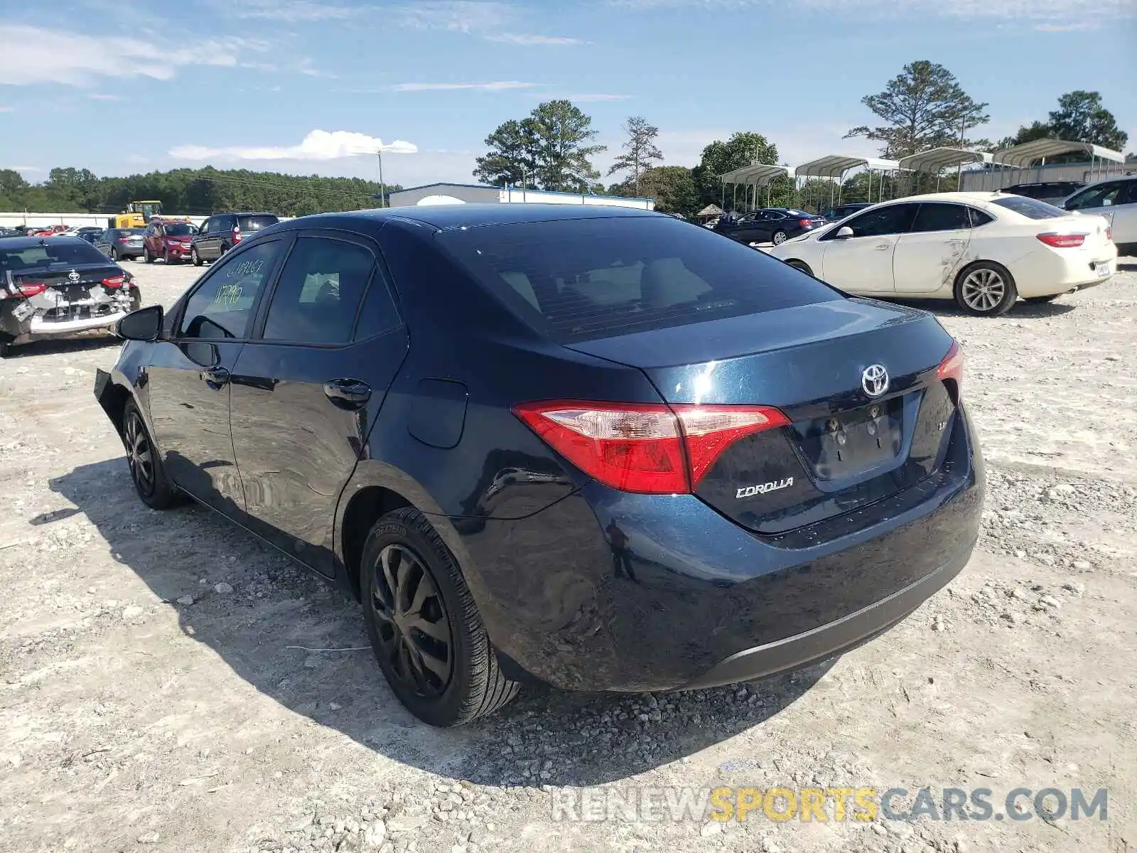 3 Photograph of a damaged car 2T1BURHE1KC173567 TOYOTA COROLLA 2019