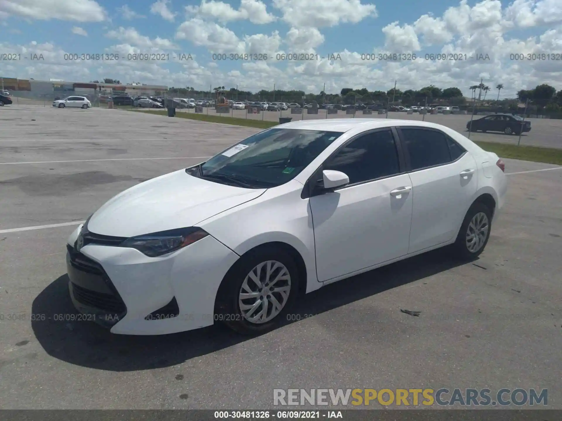 2 Photograph of a damaged car 2T1BURHE1KC174802 TOYOTA COROLLA 2019