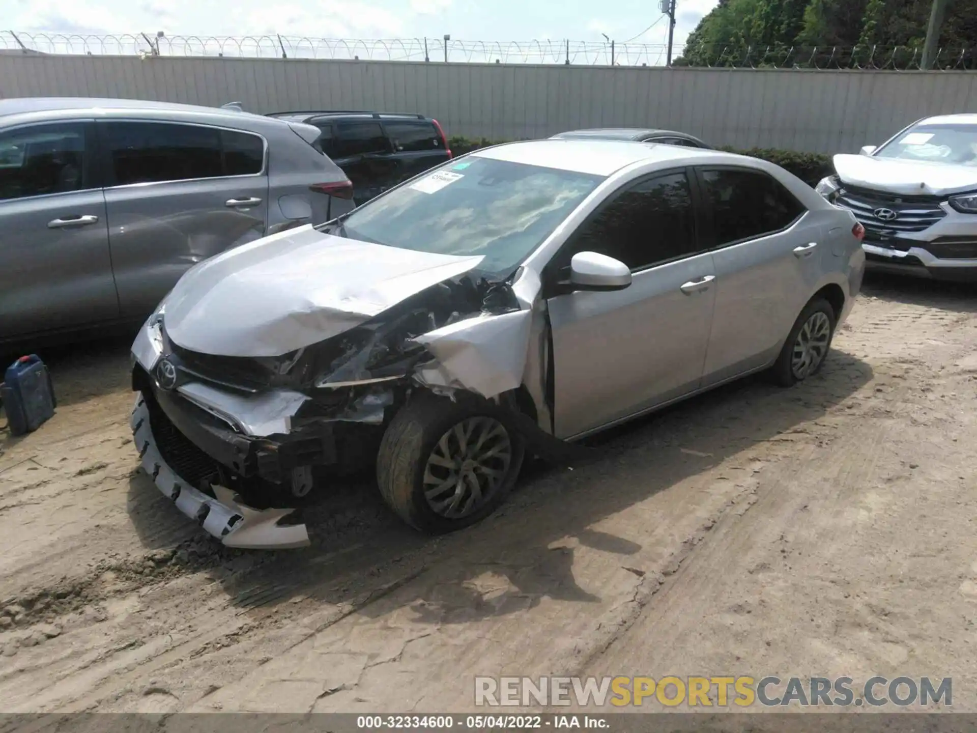 2 Photograph of a damaged car 2T1BURHE1KC176260 TOYOTA COROLLA 2019