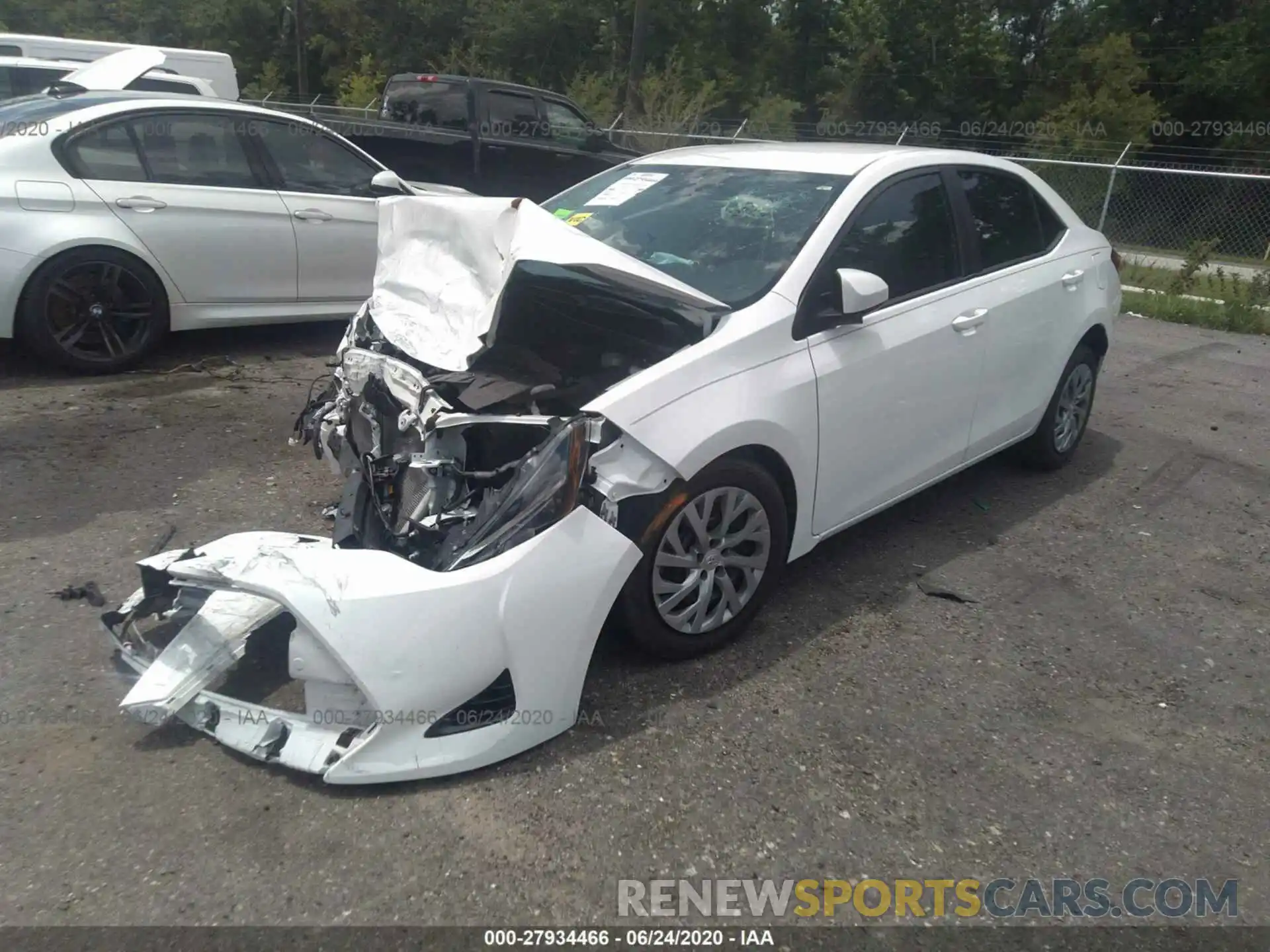 2 Photograph of a damaged car 2T1BURHE1KC176274 TOYOTA COROLLA 2019