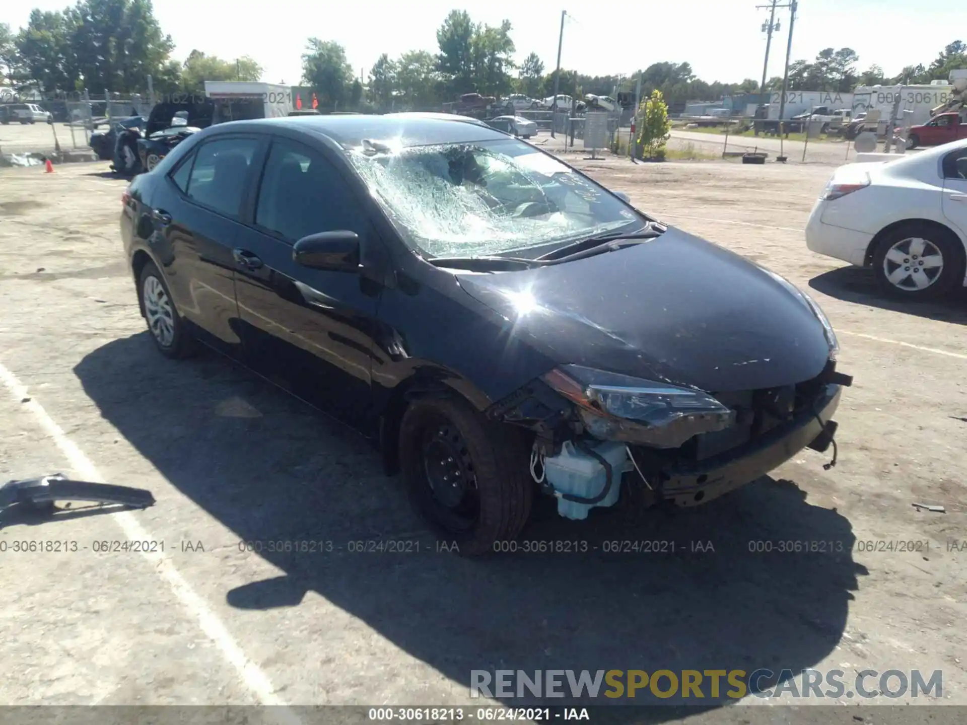 1 Photograph of a damaged car 2T1BURHE1KC176887 TOYOTA COROLLA 2019