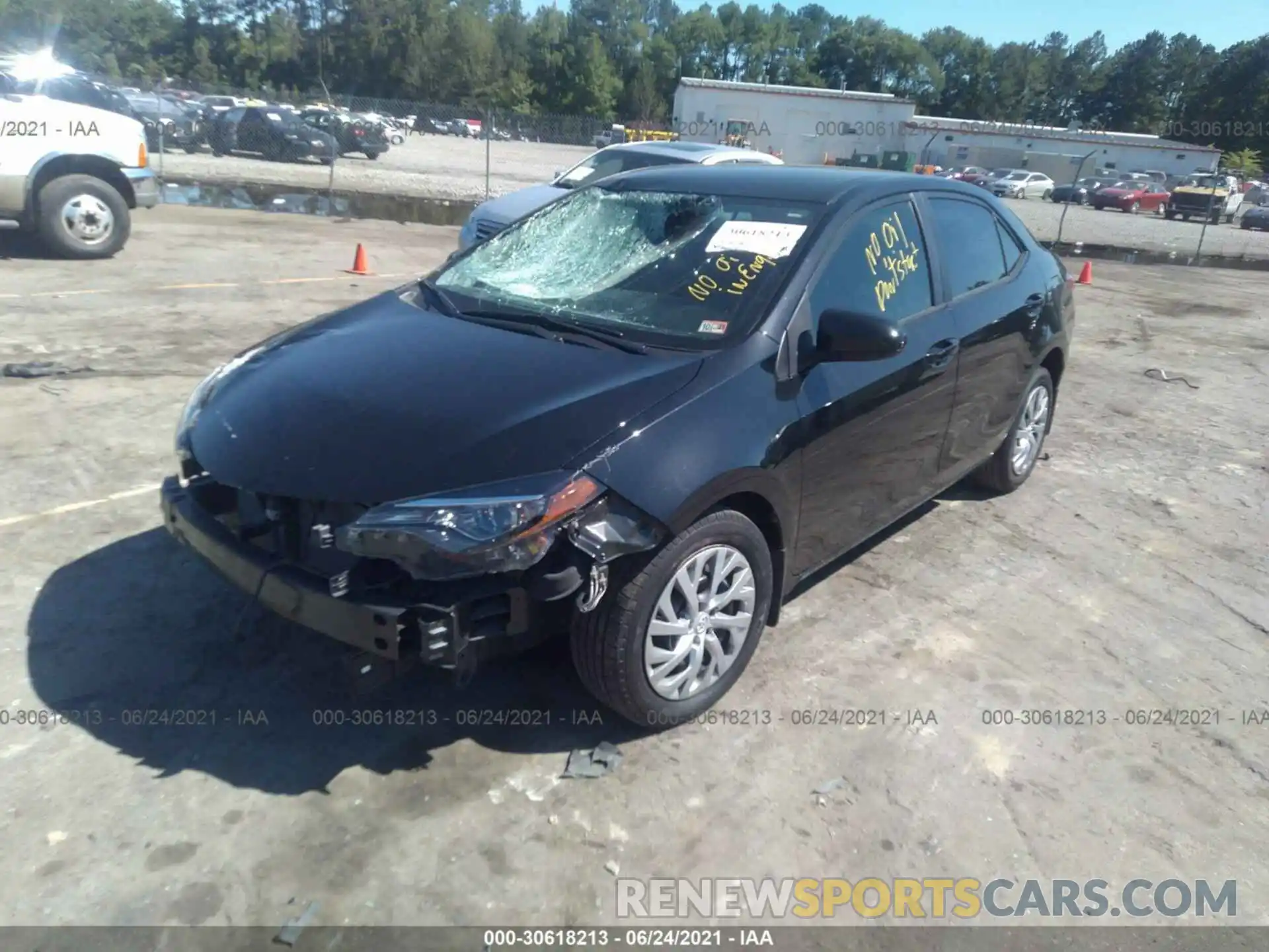 2 Photograph of a damaged car 2T1BURHE1KC176887 TOYOTA COROLLA 2019