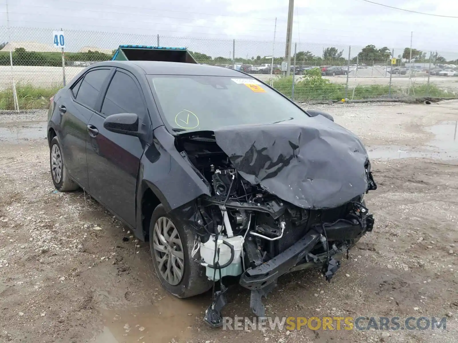 1 Photograph of a damaged car 2T1BURHE1KC178008 TOYOTA COROLLA 2019