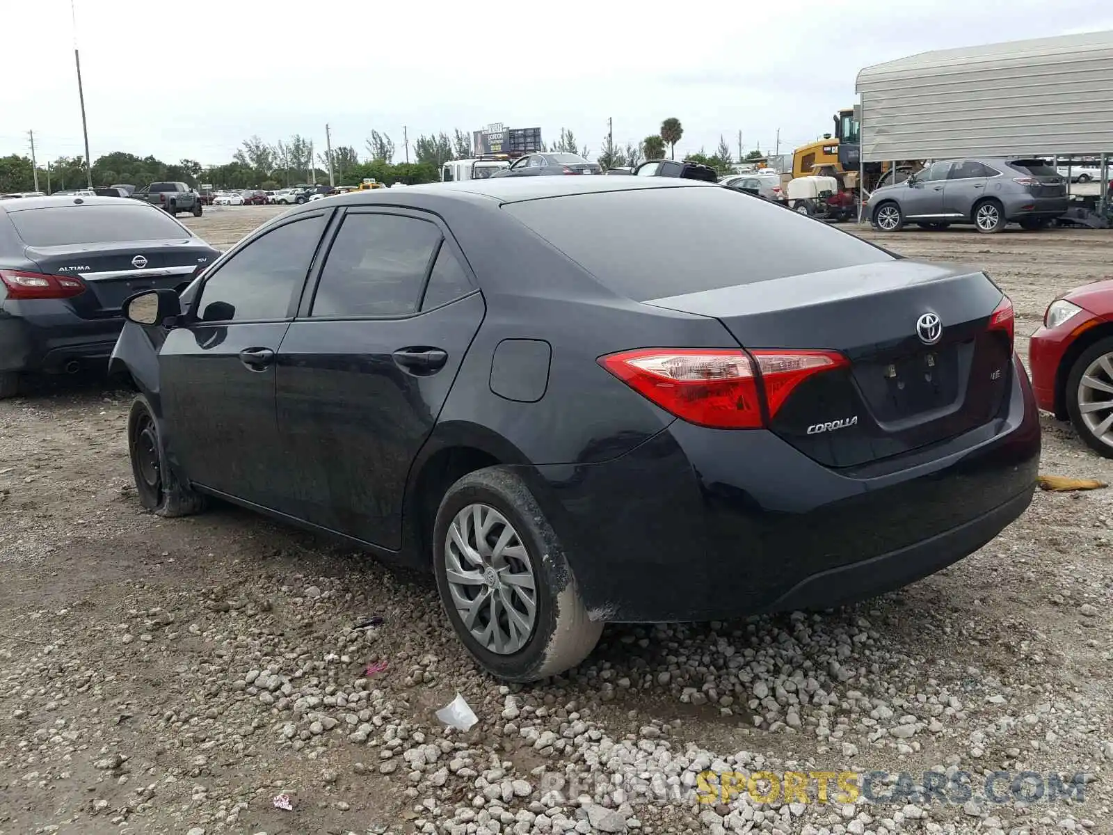 3 Photograph of a damaged car 2T1BURHE1KC178008 TOYOTA COROLLA 2019