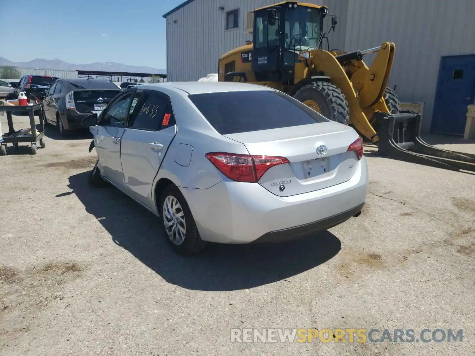 3 Photograph of a damaged car 2T1BURHE1KC178039 TOYOTA COROLLA 2019