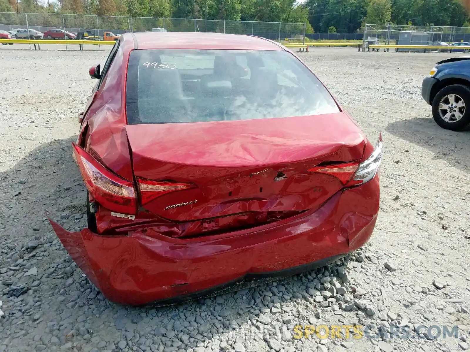 9 Photograph of a damaged car 2T1BURHE1KC178302 TOYOTA COROLLA 2019