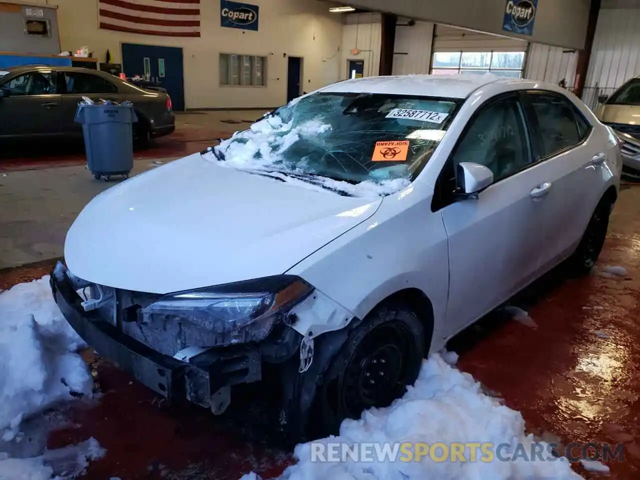 2 Photograph of a damaged car 2T1BURHE1KC179532 TOYOTA COROLLA 2019