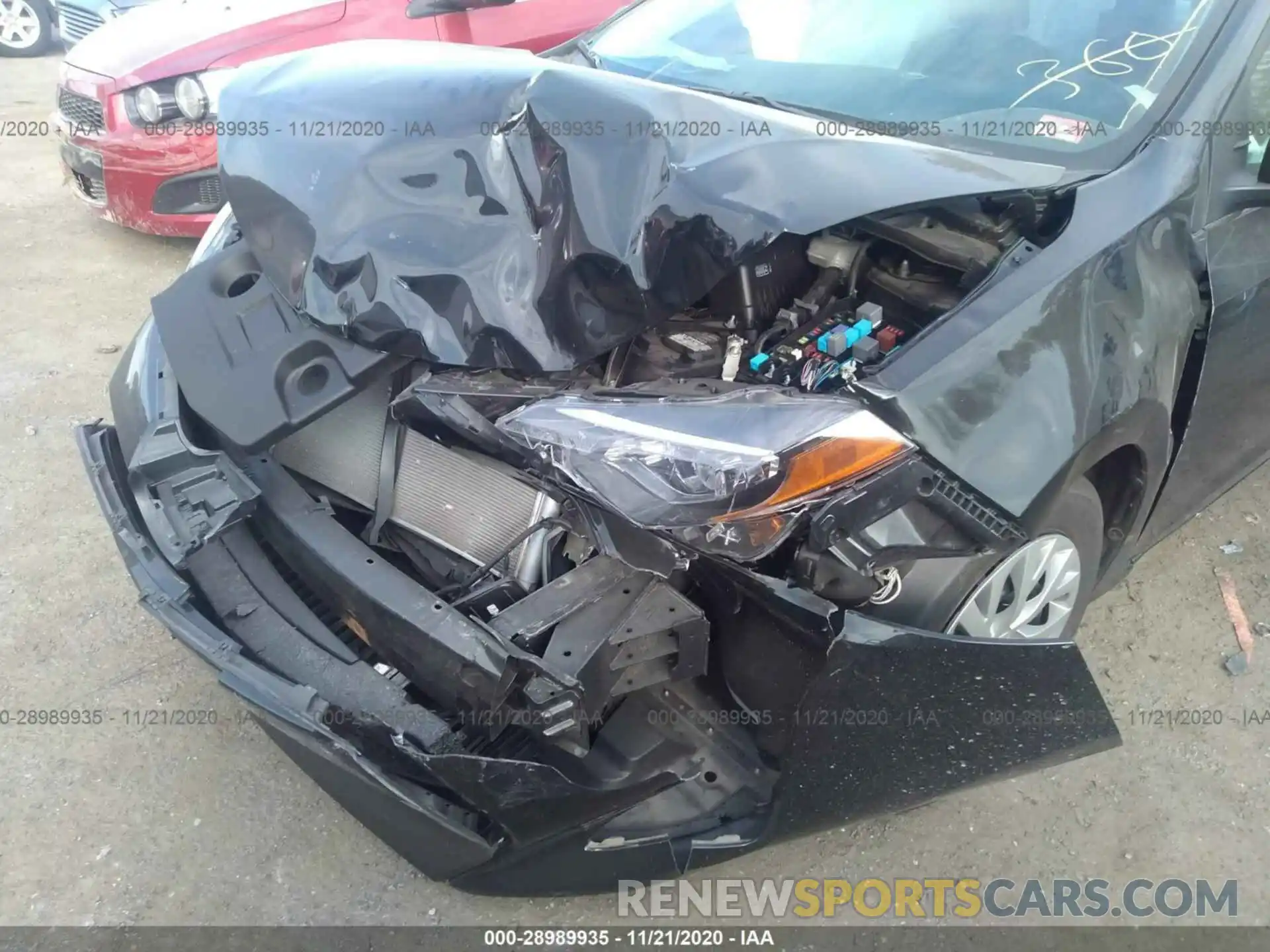 6 Photograph of a damaged car 2T1BURHE1KC180440 TOYOTA COROLLA 2019