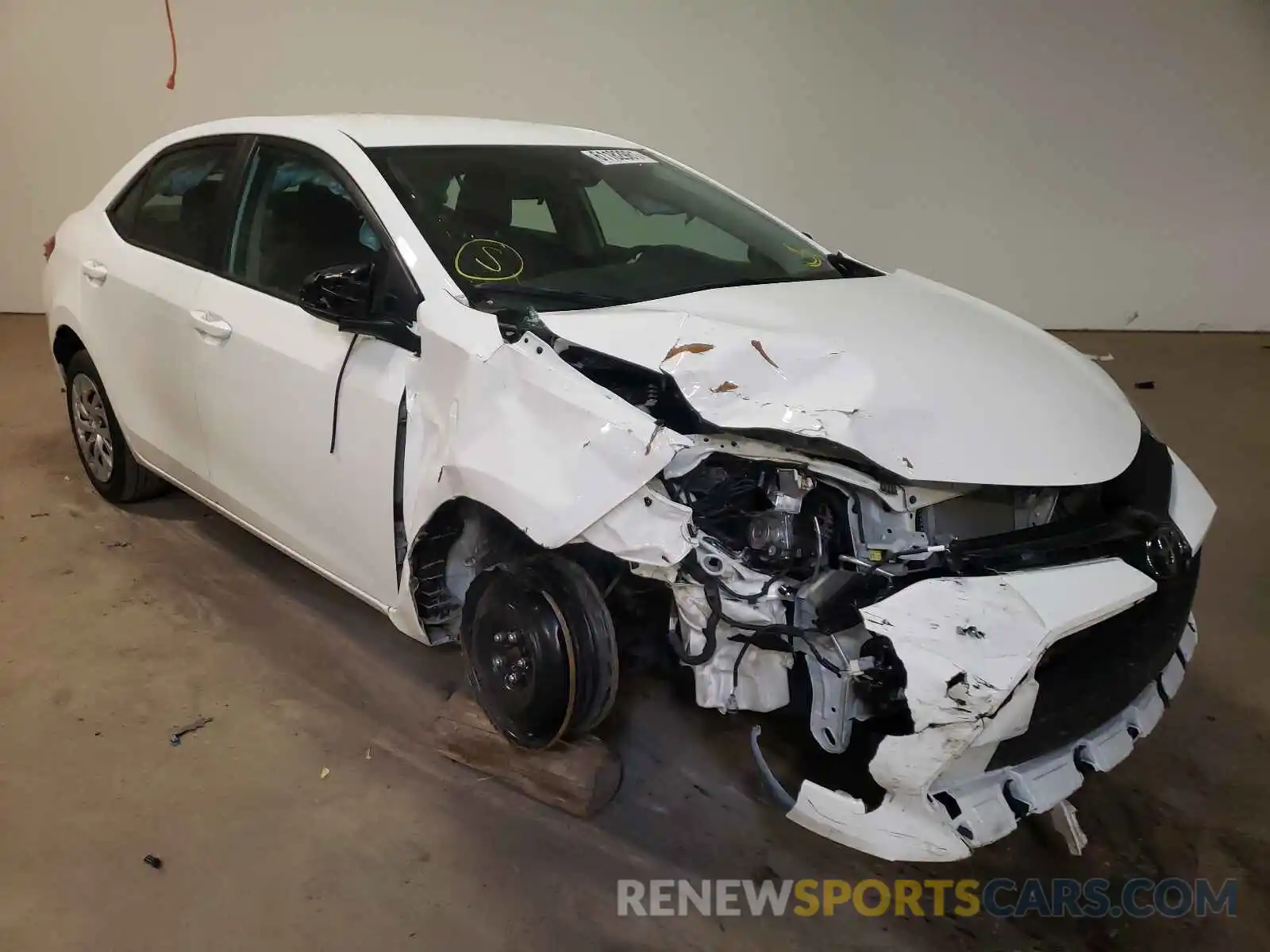 1 Photograph of a damaged car 2T1BURHE1KC181183 TOYOTA COROLLA 2019