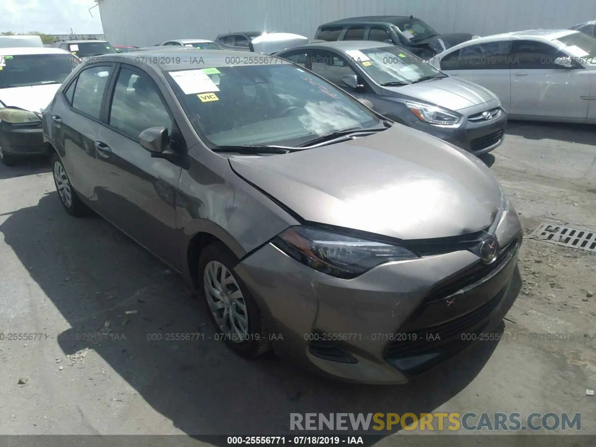 1 Photograph of a damaged car 2T1BURHE1KC181295 TOYOTA COROLLA 2019