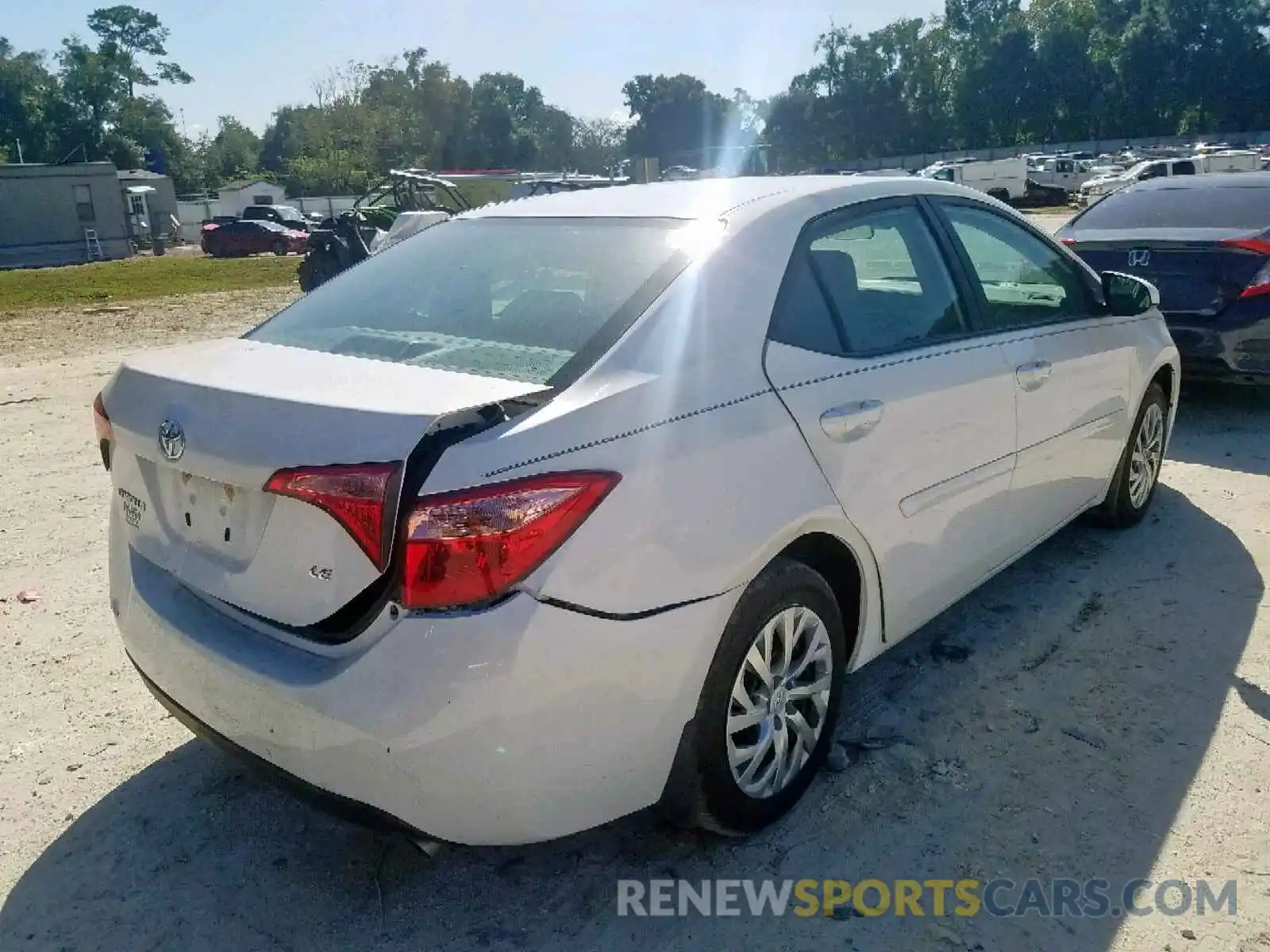 4 Photograph of a damaged car 2T1BURHE1KC181362 TOYOTA COROLLA 2019