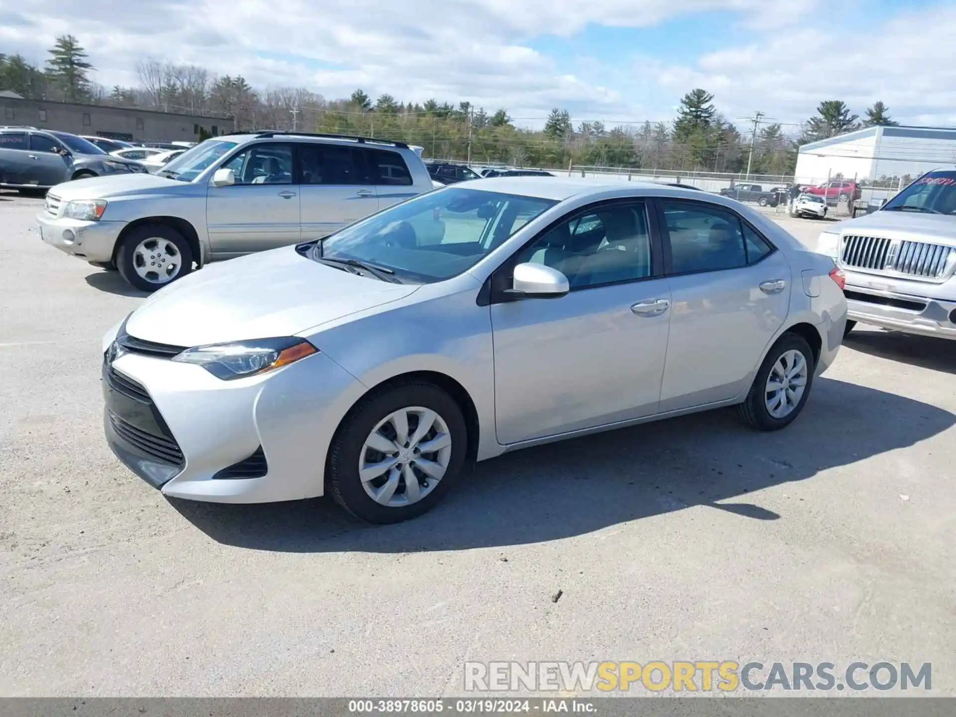 2 Photograph of a damaged car 2T1BURHE1KC181958 TOYOTA COROLLA 2019