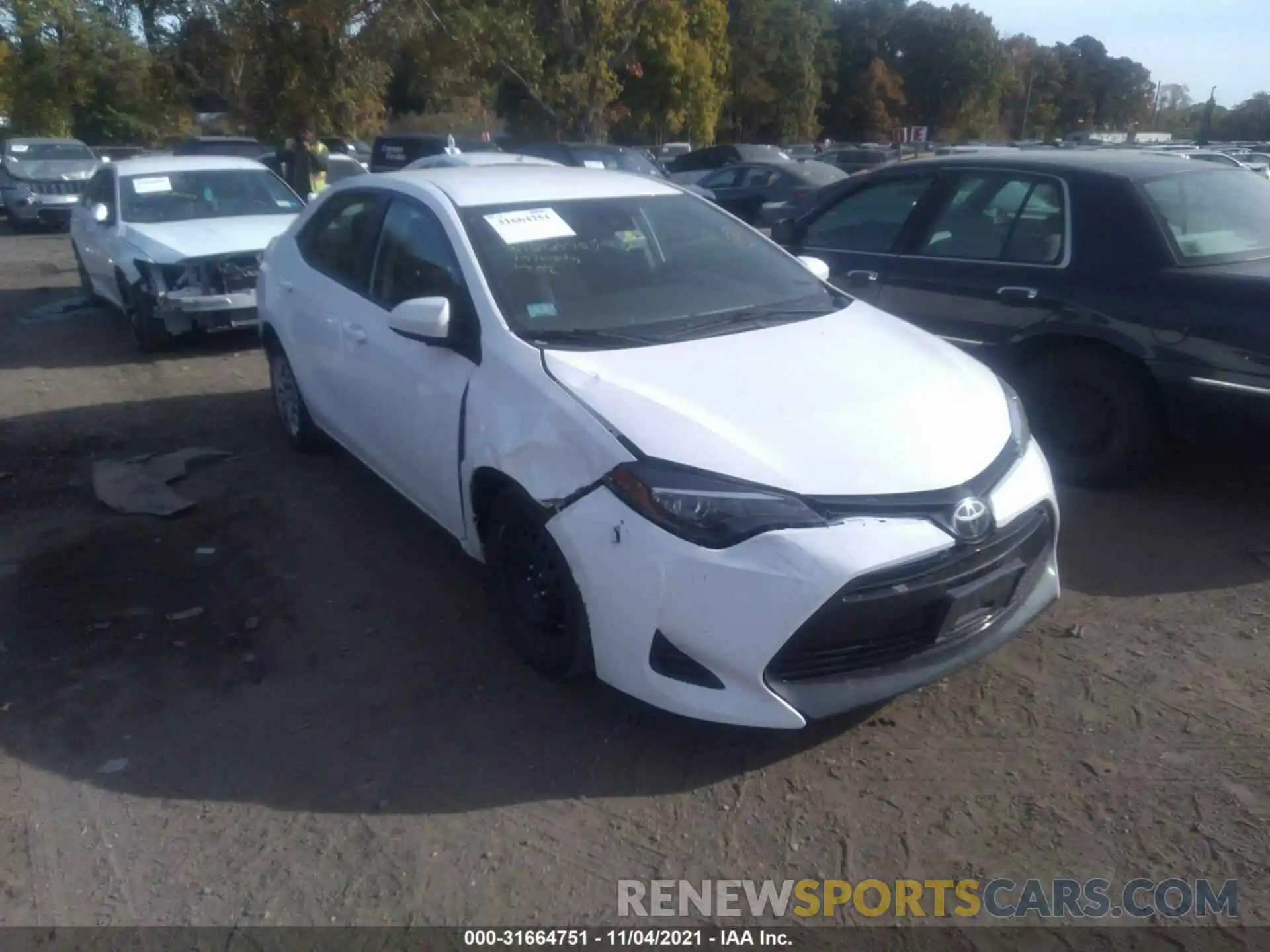 1 Photograph of a damaged car 2T1BURHE1KC182348 TOYOTA COROLLA 2019