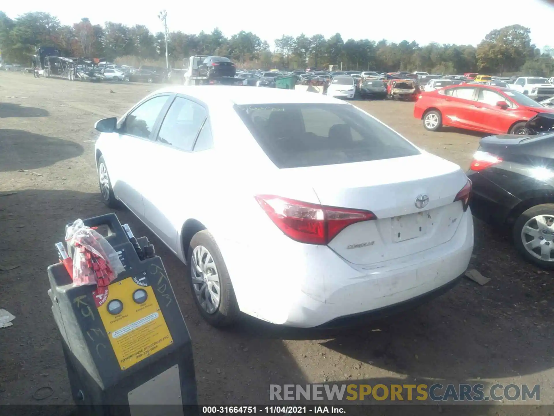 3 Photograph of a damaged car 2T1BURHE1KC182348 TOYOTA COROLLA 2019