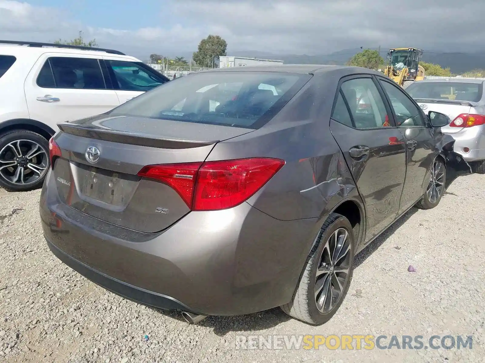 4 Photograph of a damaged car 2T1BURHE1KC185931 TOYOTA COROLLA 2019