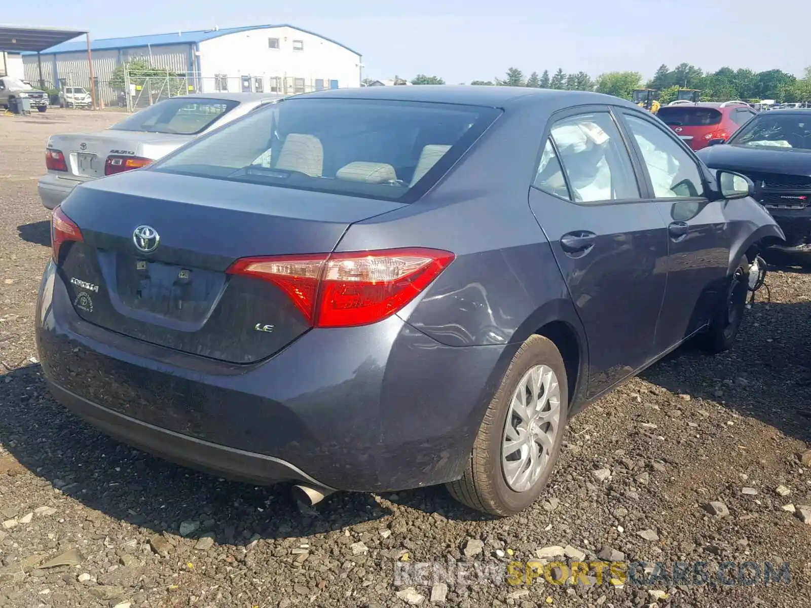 4 Фотография поврежденного автомобиля 2T1BURHE1KC186397 TOYOTA COROLLA 2019