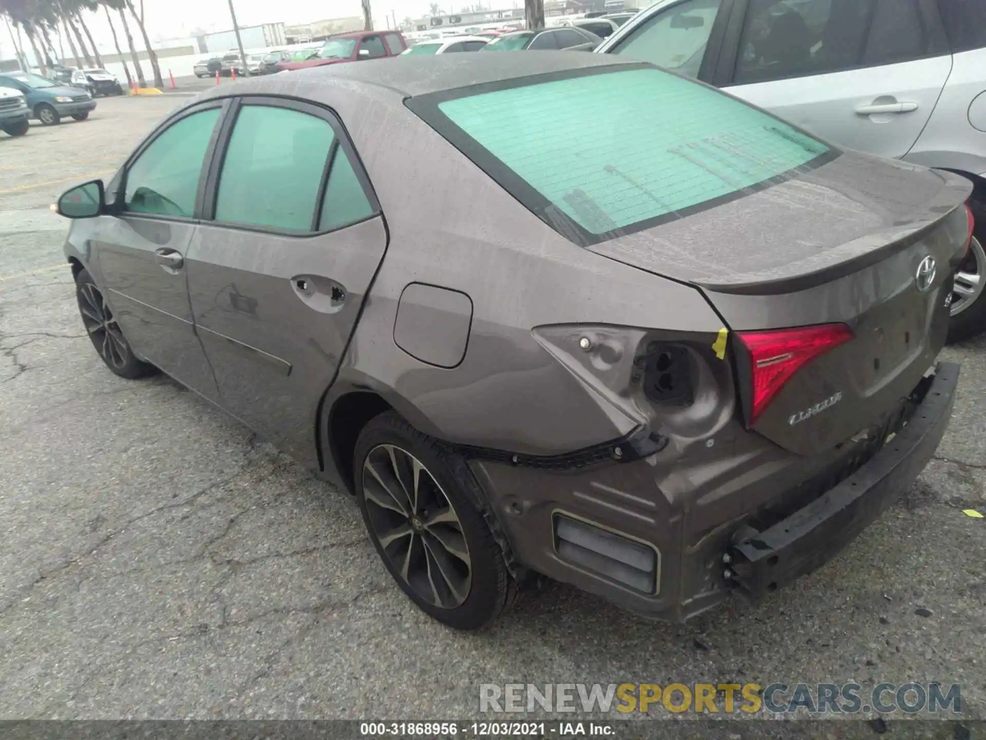 3 Photograph of a damaged car 2T1BURHE1KC187629 TOYOTA COROLLA 2019