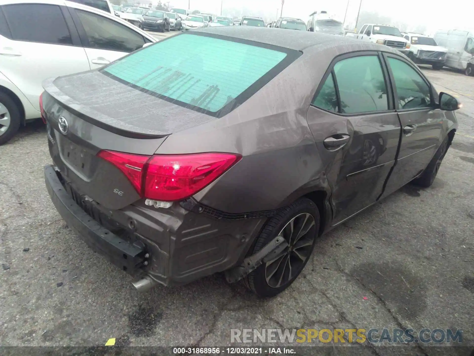 4 Photograph of a damaged car 2T1BURHE1KC187629 TOYOTA COROLLA 2019