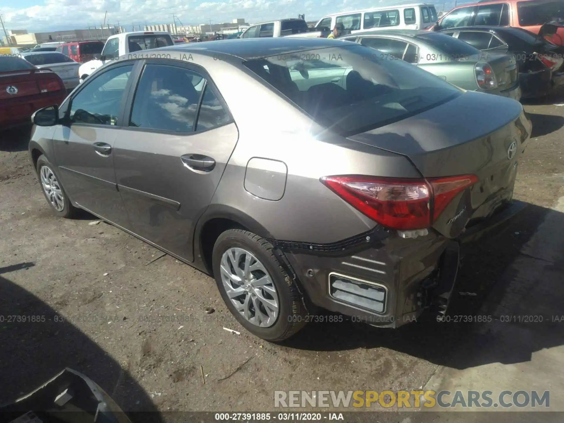 3 Photograph of a damaged car 2T1BURHE1KC189039 TOYOTA COROLLA 2019