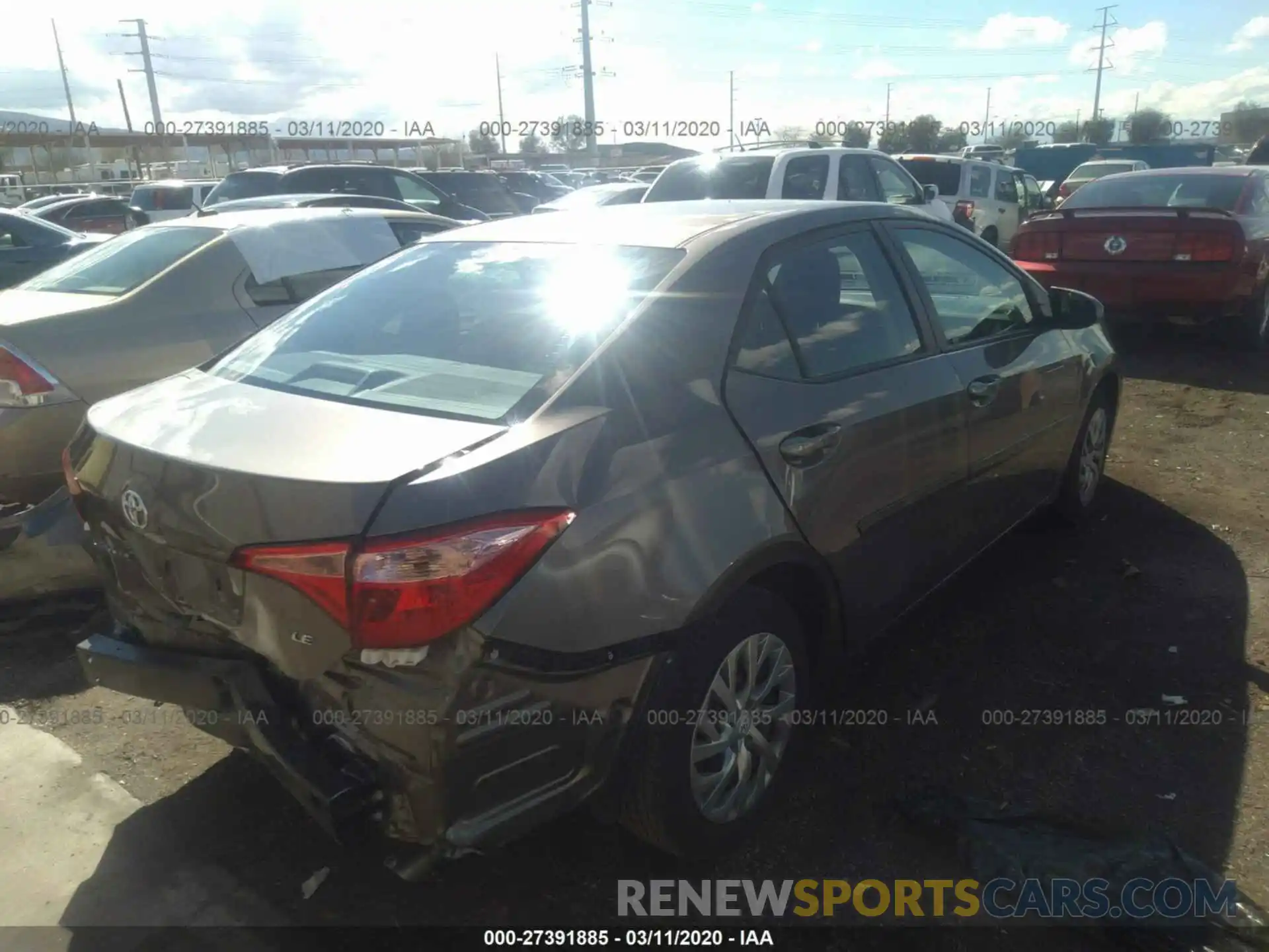 4 Photograph of a damaged car 2T1BURHE1KC189039 TOYOTA COROLLA 2019