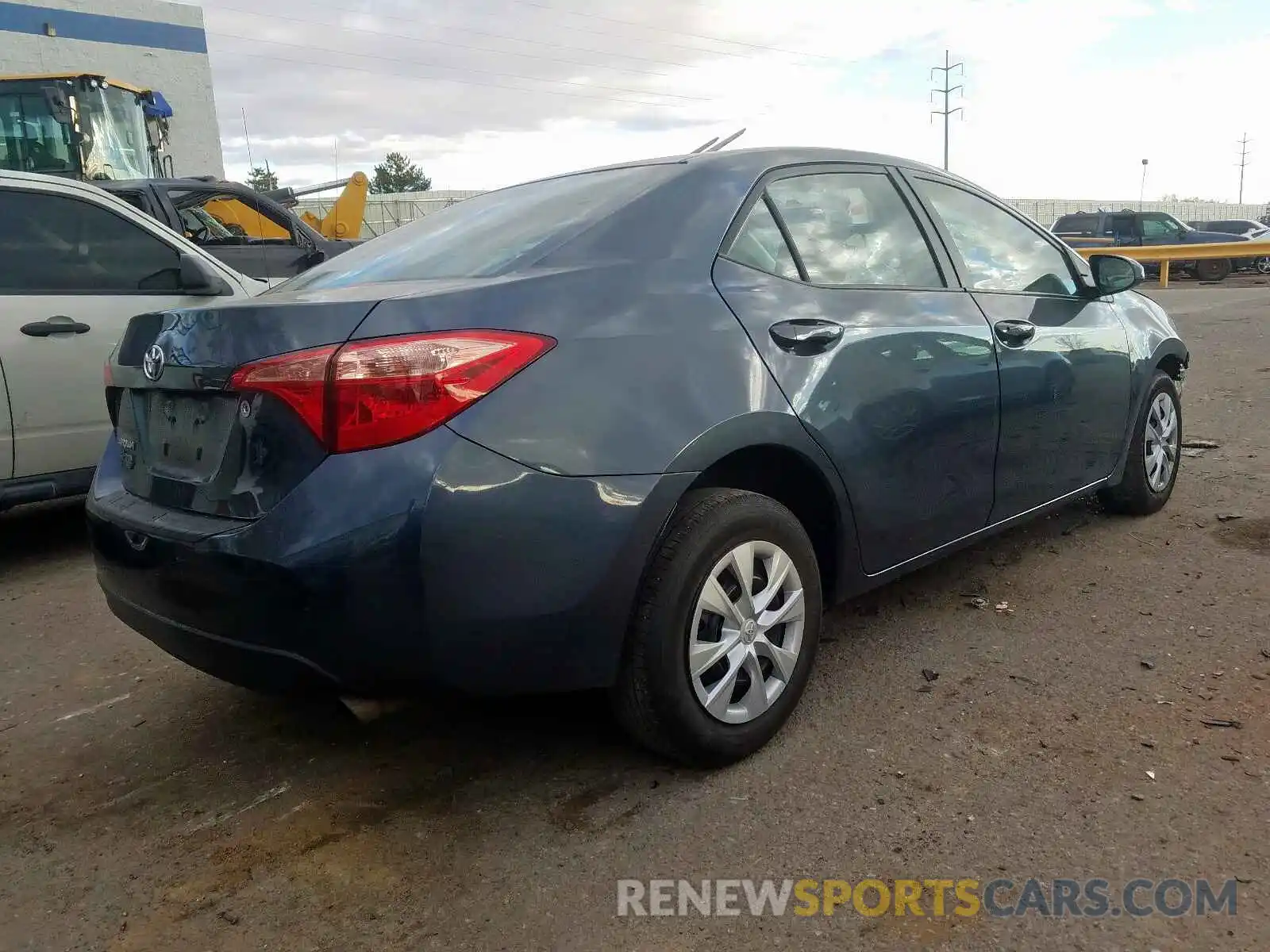 4 Photograph of a damaged car 2T1BURHE1KC189901 TOYOTA COROLLA 2019