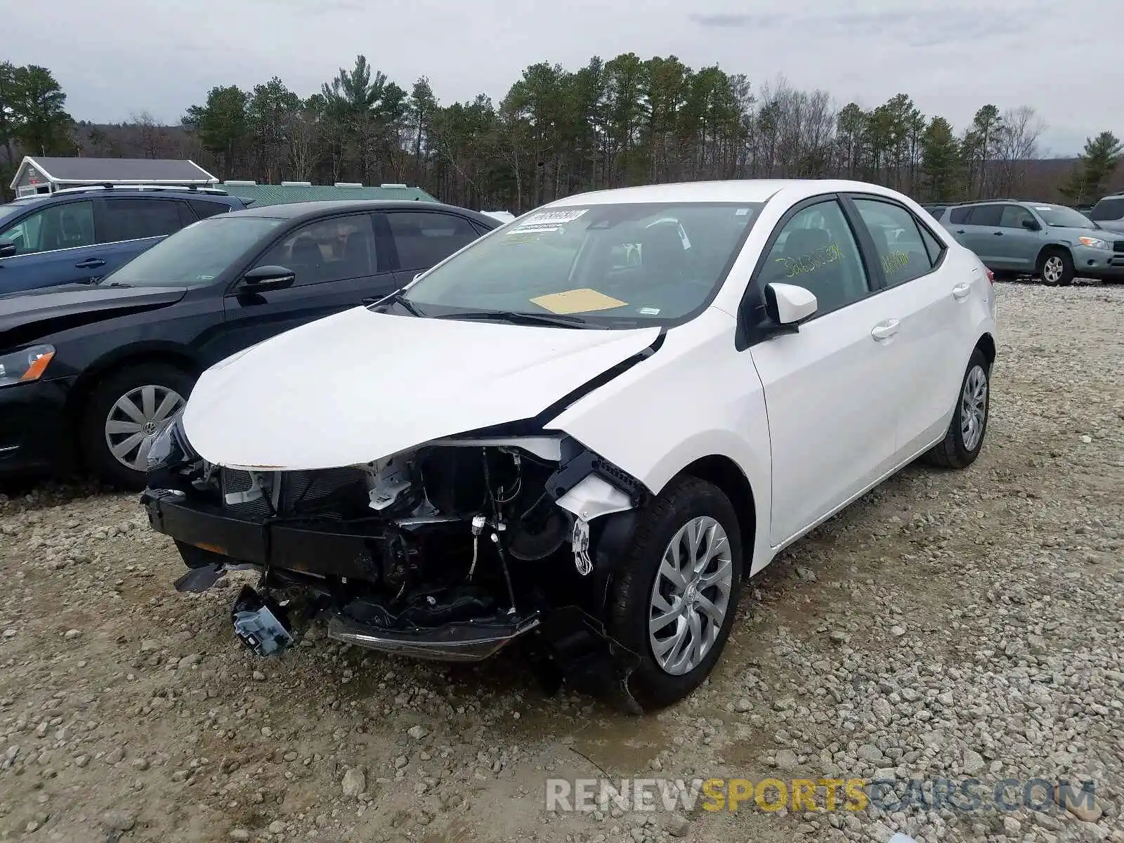 2 Photograph of a damaged car 2T1BURHE1KC190370 TOYOTA COROLLA 2019