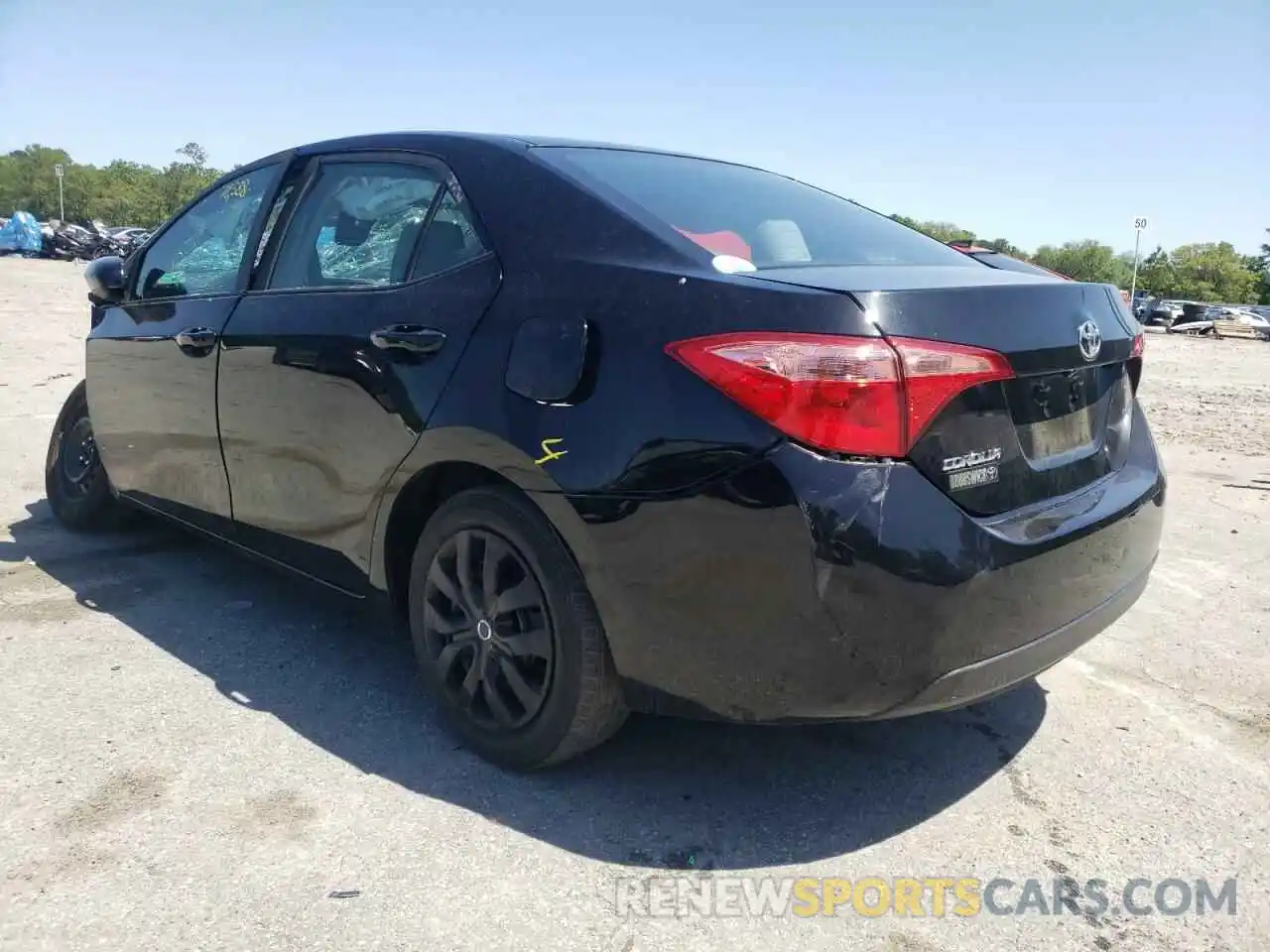 3 Photograph of a damaged car 2T1BURHE1KC190546 TOYOTA COROLLA 2019