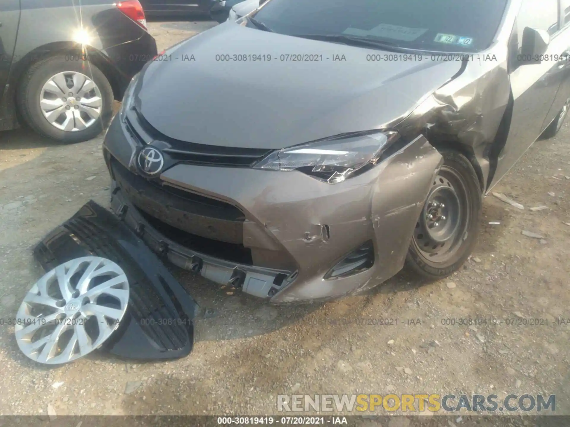 6 Photograph of a damaged car 2T1BURHE1KC190787 TOYOTA COROLLA 2019