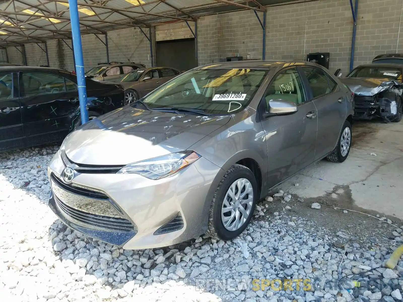 2 Photograph of a damaged car 2T1BURHE1KC190983 TOYOTA COROLLA 2019