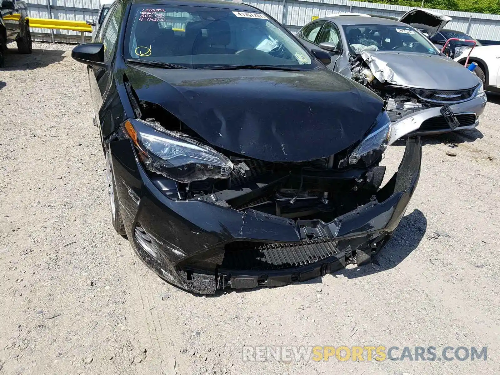 9 Photograph of a damaged car 2T1BURHE1KC191406 TOYOTA COROLLA 2019