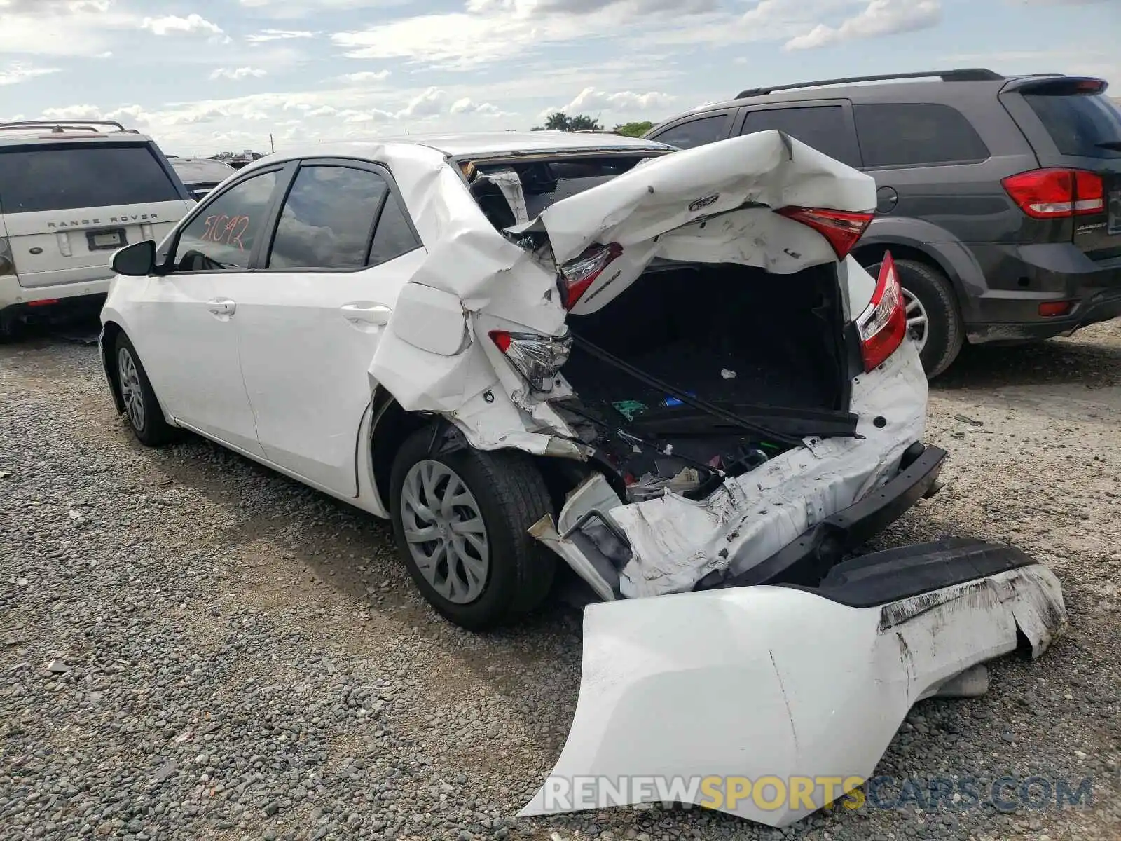 3 Photograph of a damaged car 2T1BURHE1KC191700 TOYOTA COROLLA 2019