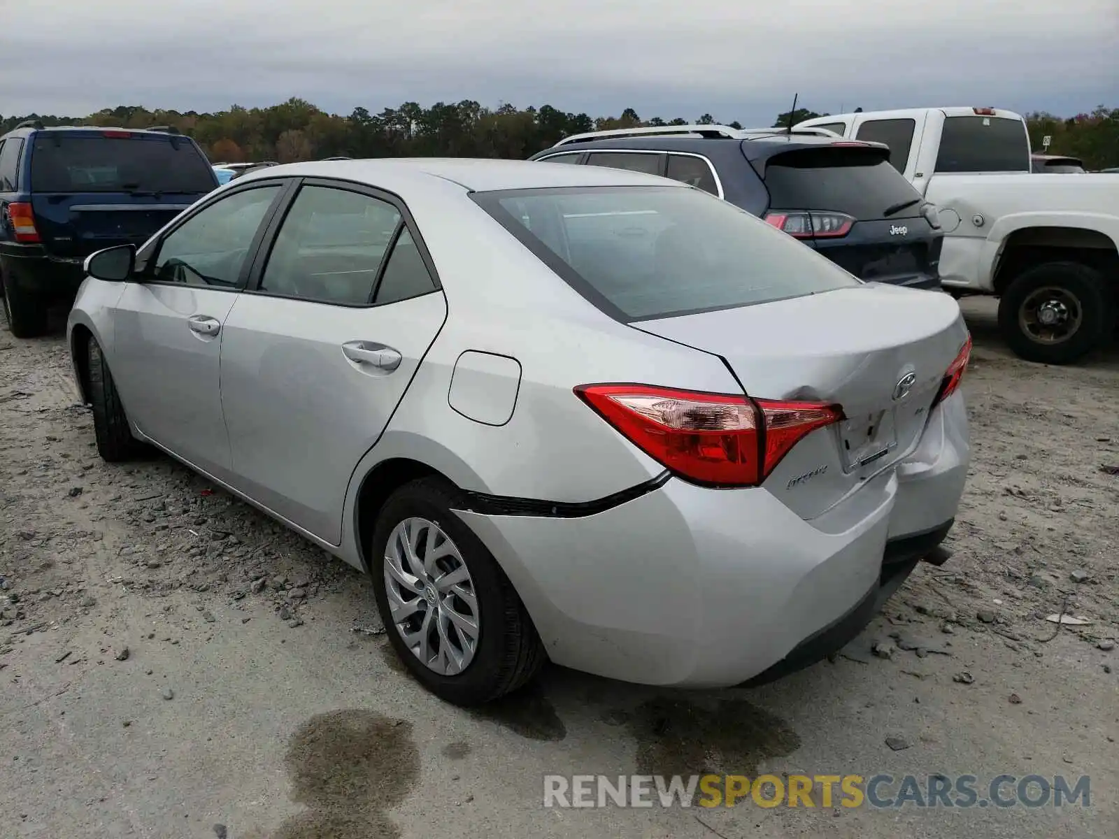 3 Photograph of a damaged car 2T1BURHE1KC191731 TOYOTA COROLLA 2019