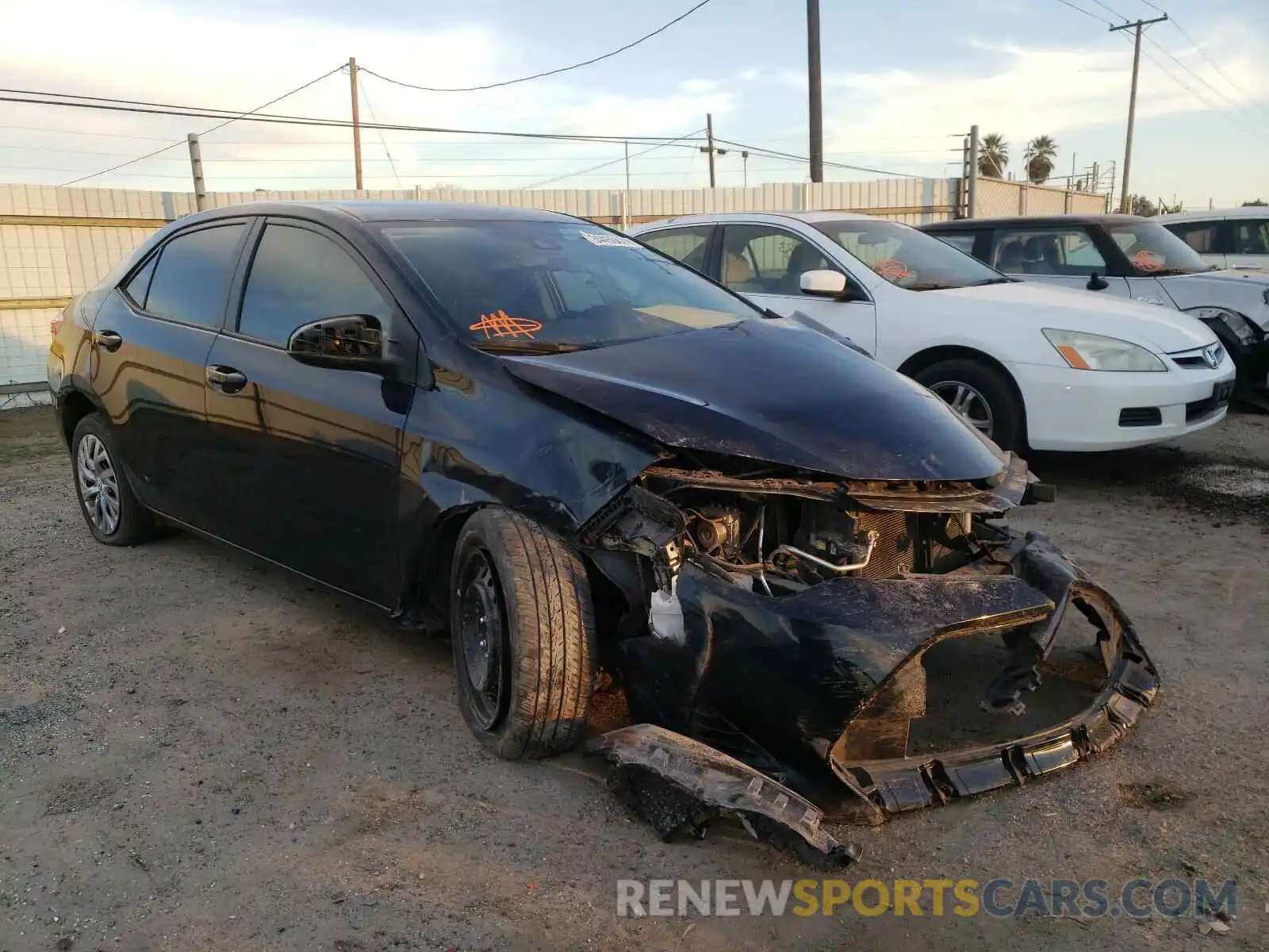 1 Photograph of a damaged car 2T1BURHE1KC192779 TOYOTA COROLLA 2019