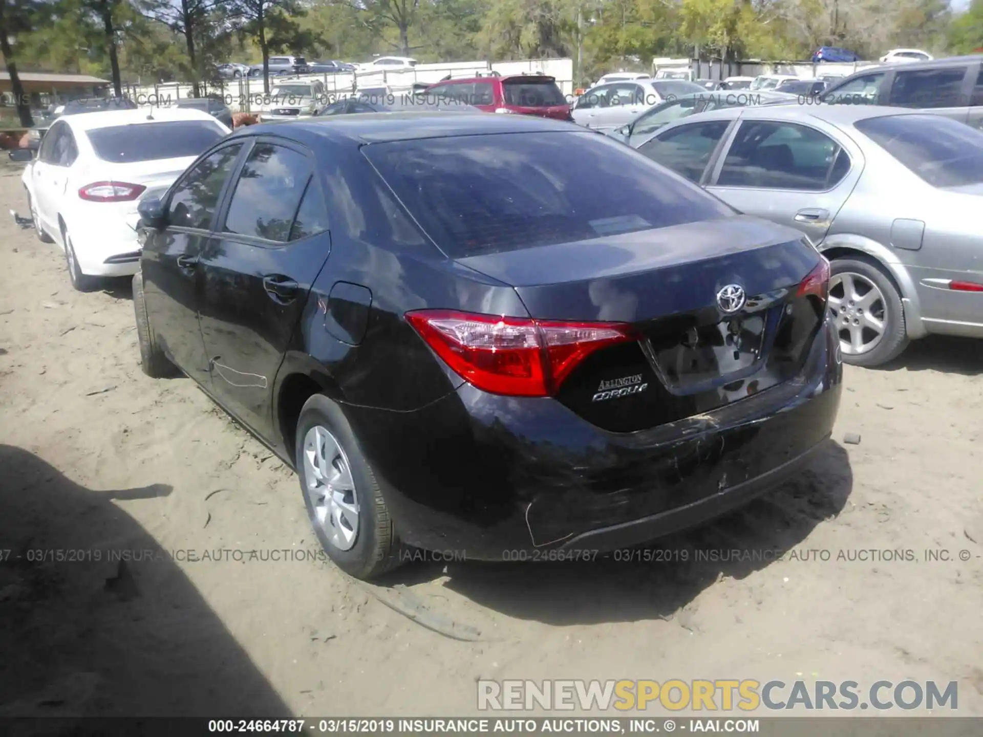 3 Photograph of a damaged car 2T1BURHE1KC193009 TOYOTA COROLLA 2019