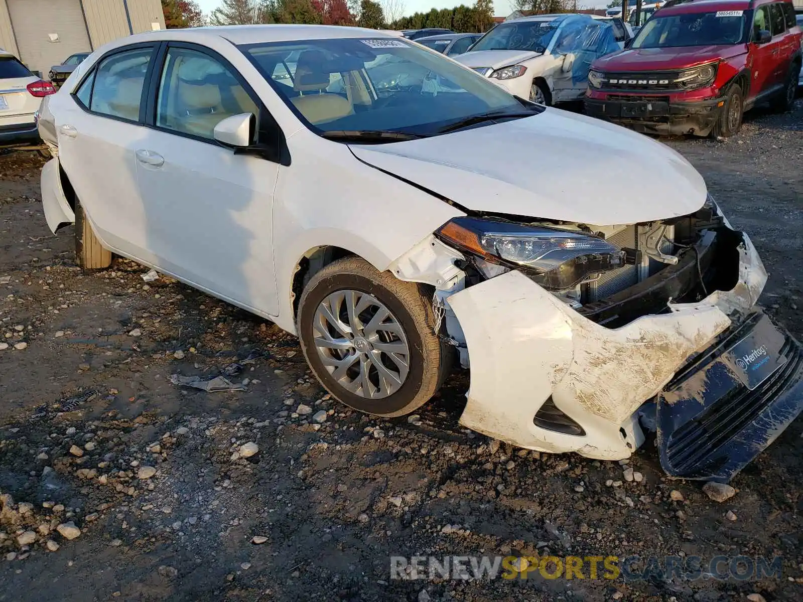 1 Photograph of a damaged car 2T1BURHE1KC194385 TOYOTA COROLLA 2019