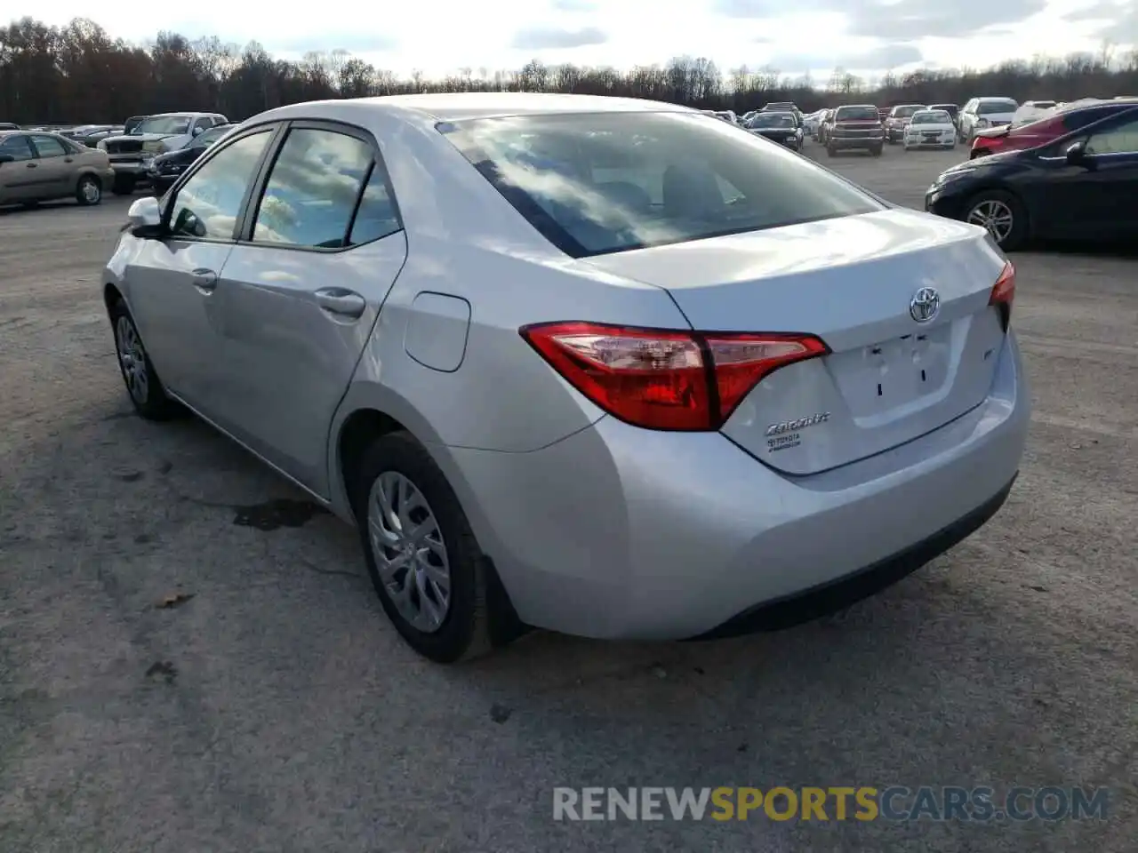 3 Photograph of a damaged car 2T1BURHE1KC195567 TOYOTA COROLLA 2019