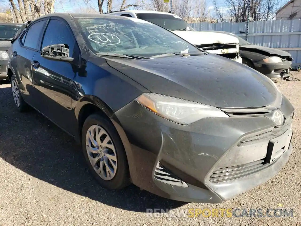 1 Photograph of a damaged car 2T1BURHE1KC196301 TOYOTA COROLLA 2019