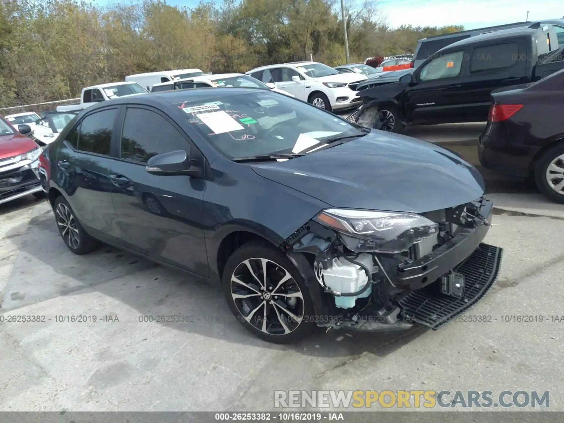 1 Photograph of a damaged car 2T1BURHE1KC197738 TOYOTA COROLLA 2019