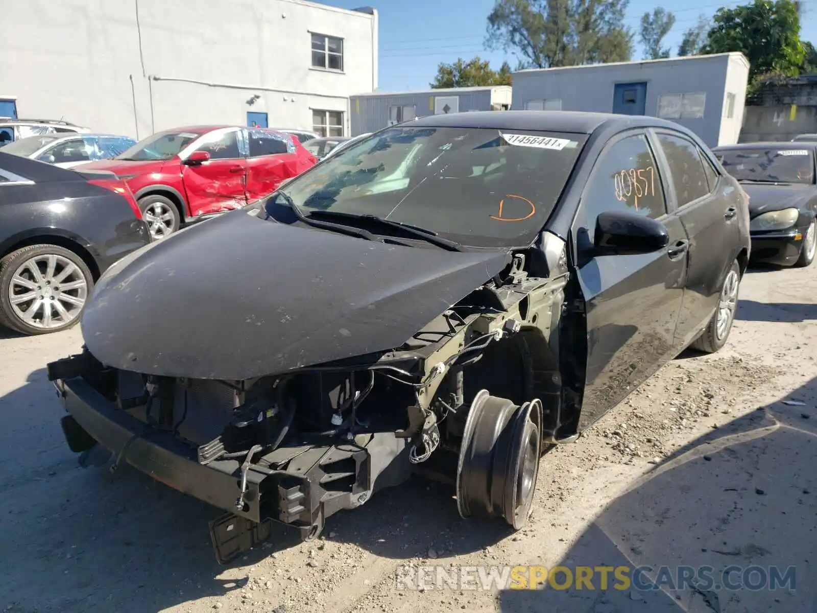 2 Photograph of a damaged car 2T1BURHE1KC199828 TOYOTA COROLLA 2019