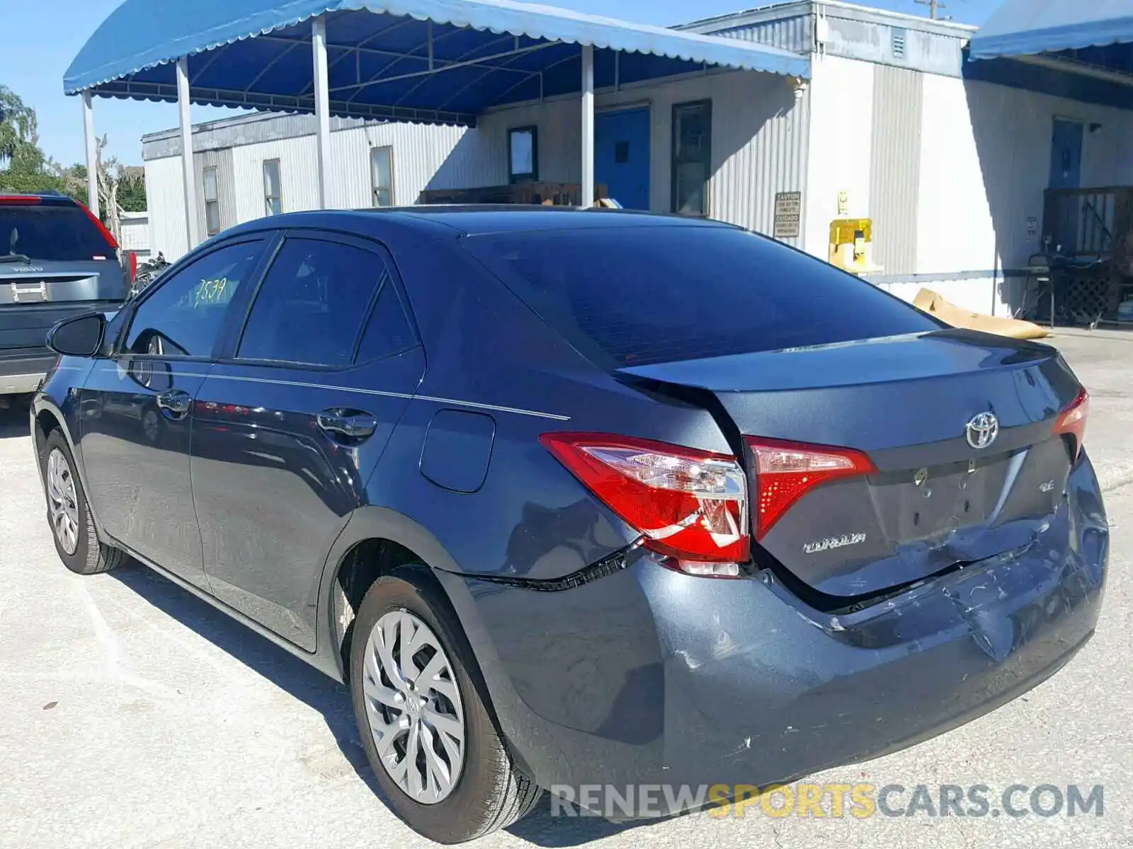 3 Photograph of a damaged car 2T1BURHE1KC201268 TOYOTA COROLLA 2019