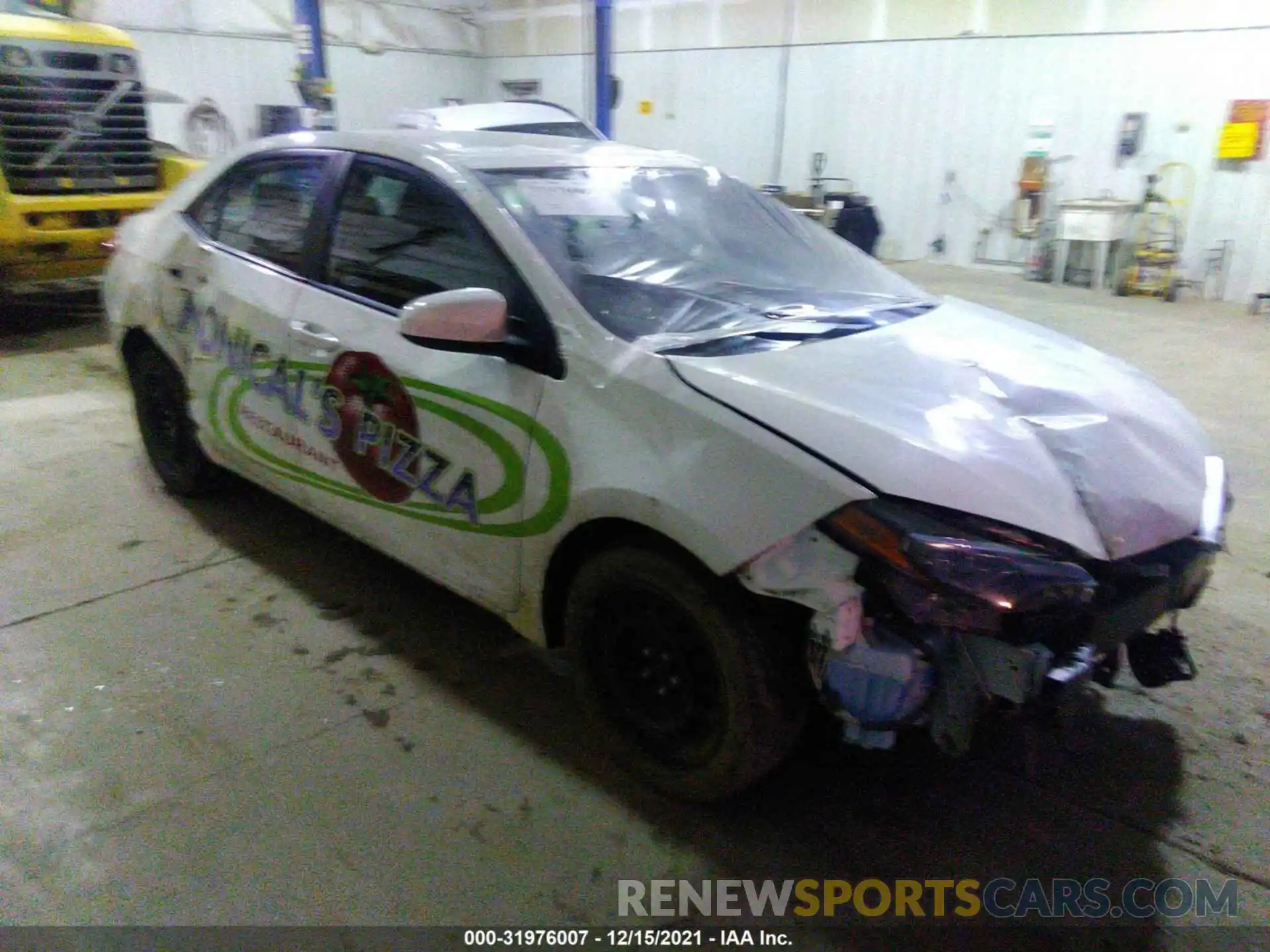 1 Photograph of a damaged car 2T1BURHE1KC202355 TOYOTA COROLLA 2019