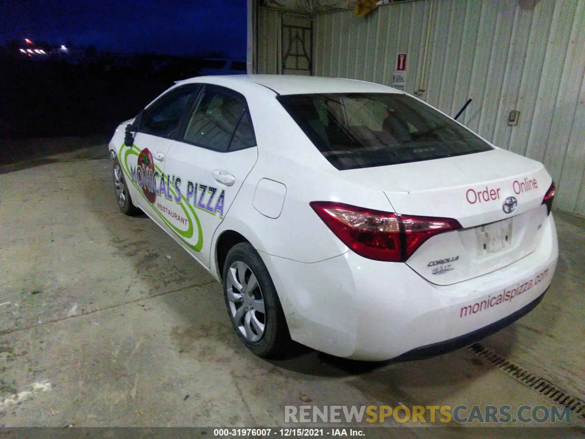 3 Photograph of a damaged car 2T1BURHE1KC202355 TOYOTA COROLLA 2019