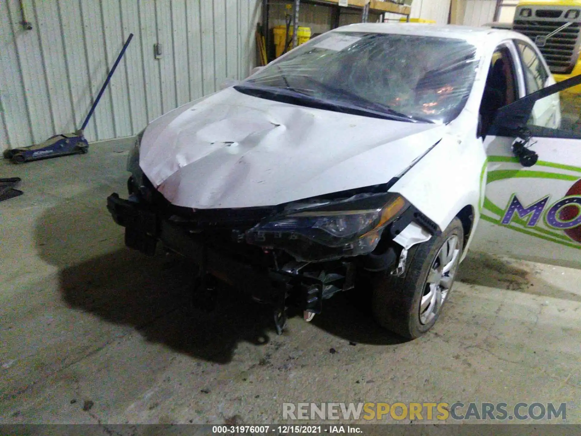 6 Photograph of a damaged car 2T1BURHE1KC202355 TOYOTA COROLLA 2019