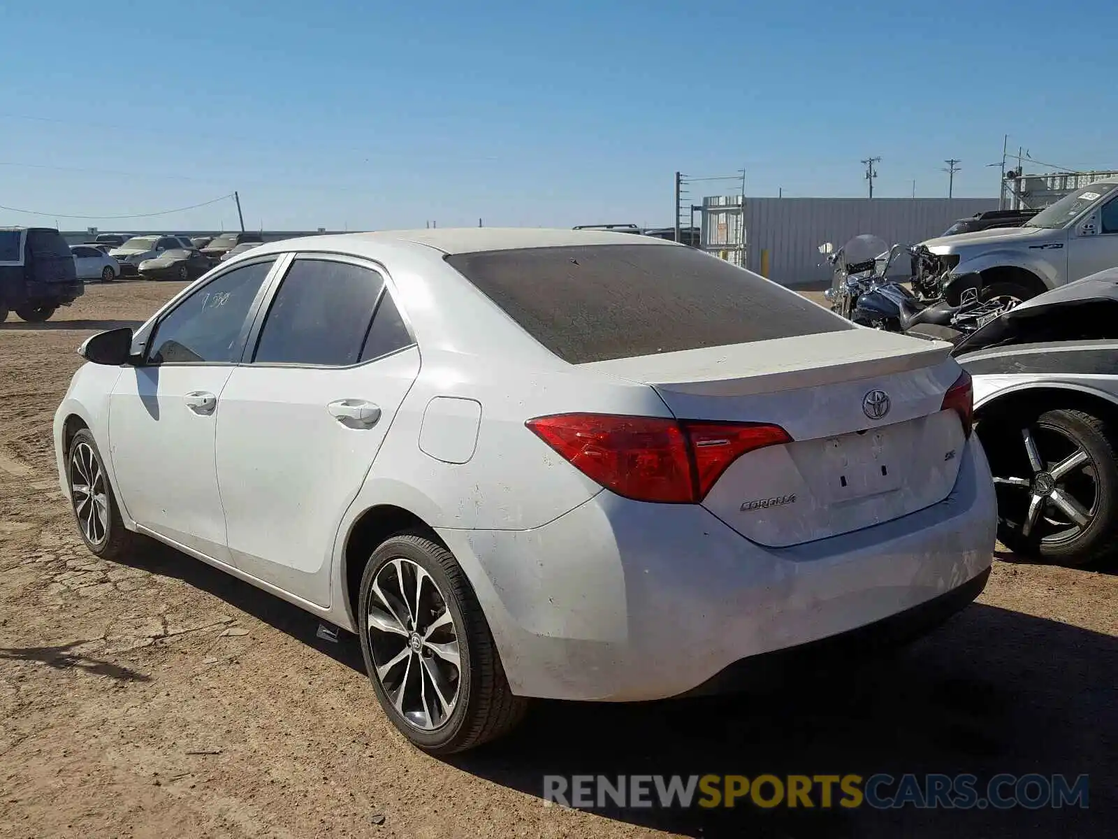 3 Photograph of a damaged car 2T1BURHE1KC202985 TOYOTA COROLLA 2019