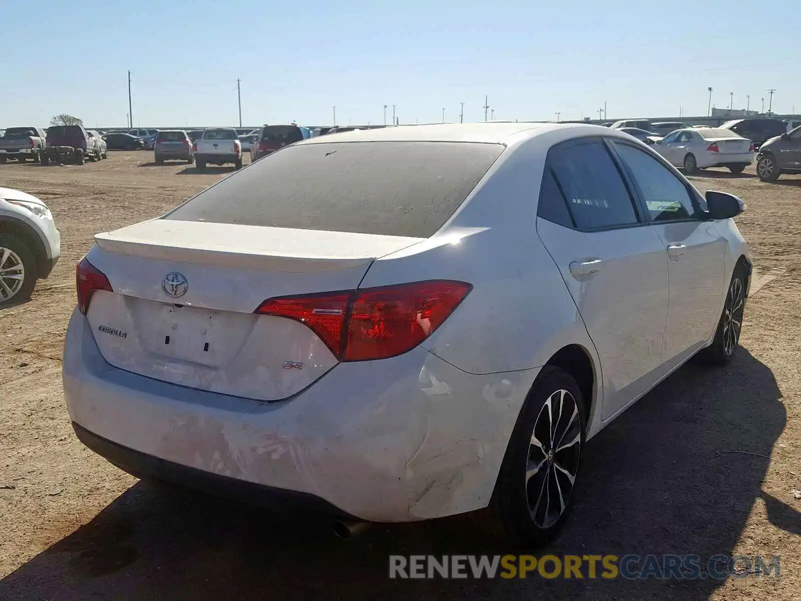 4 Photograph of a damaged car 2T1BURHE1KC202985 TOYOTA COROLLA 2019