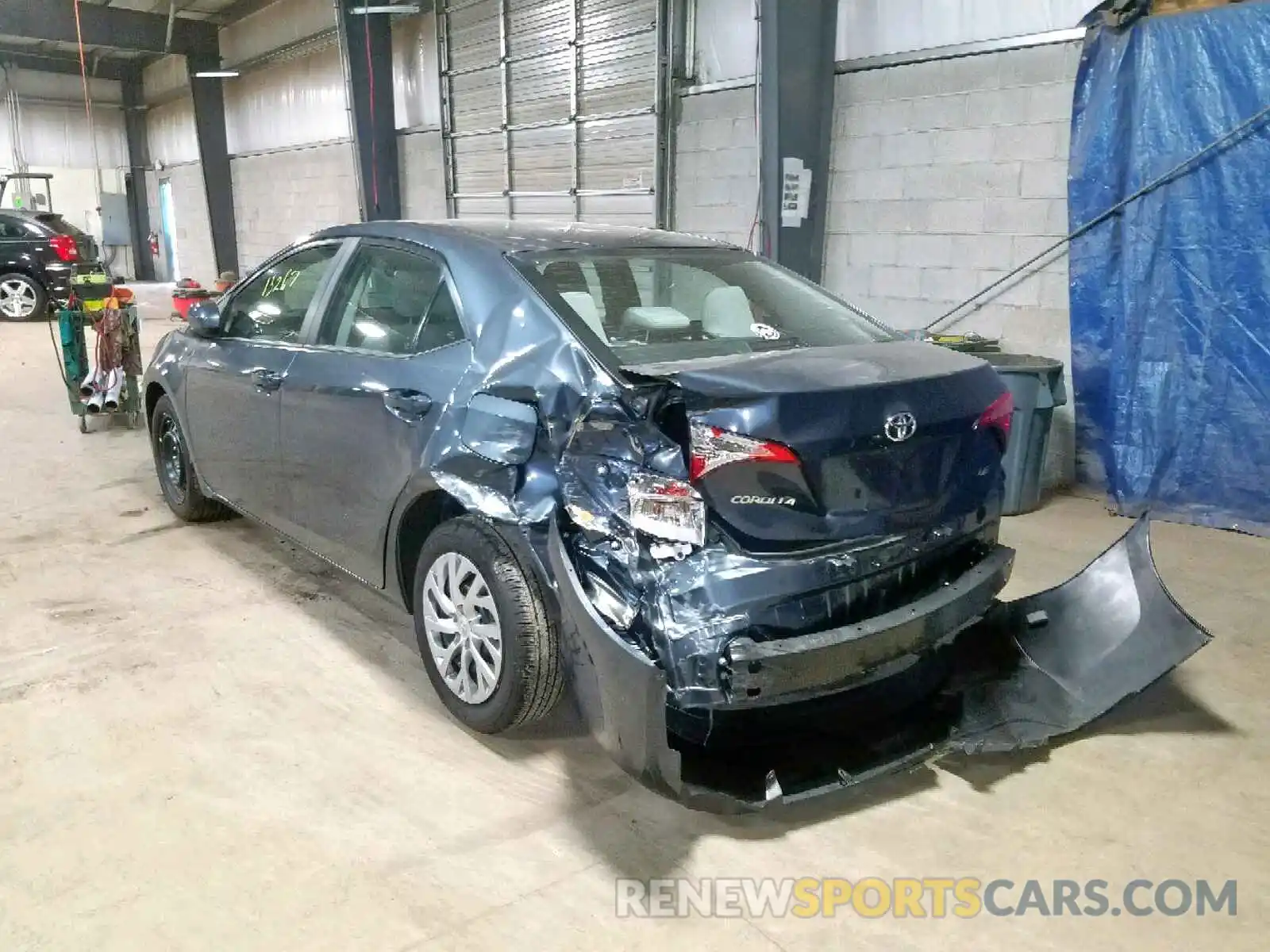 3 Photograph of a damaged car 2T1BURHE1KC203151 TOYOTA COROLLA 2019