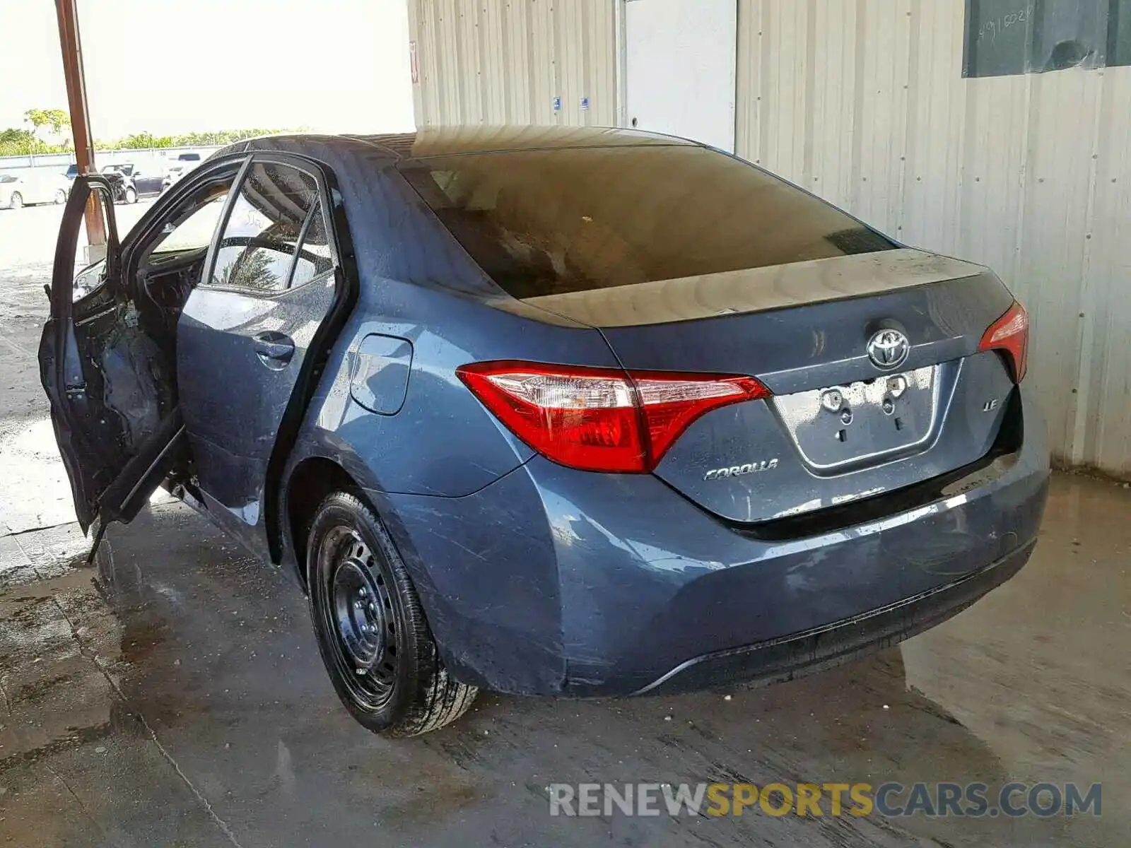 3 Photograph of a damaged car 2T1BURHE1KC203358 TOYOTA COROLLA 2019