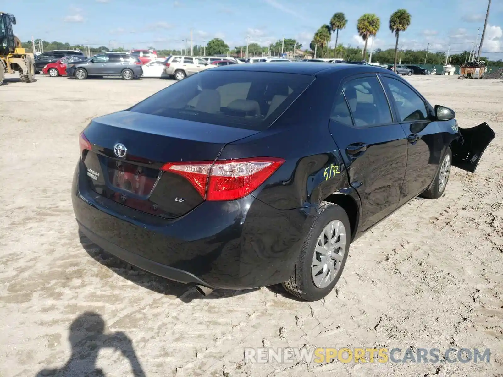 4 Photograph of a damaged car 2T1BURHE1KC204204 TOYOTA COROLLA 2019