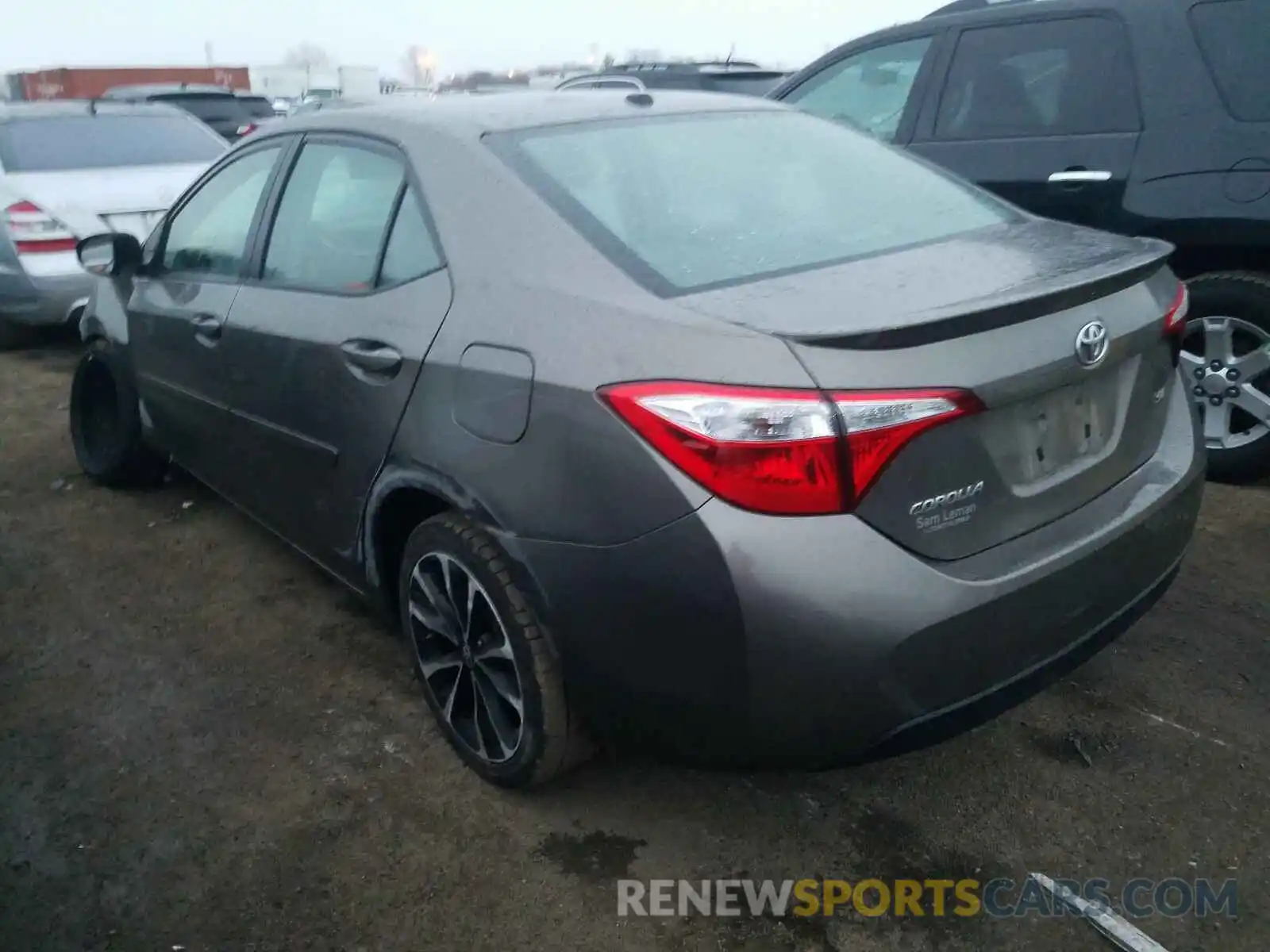 3 Photograph of a damaged car 2T1BURHE1KC204350 TOYOTA COROLLA 2019